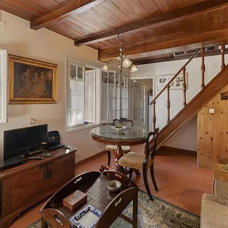 Quinta Florenca - By Wehost *