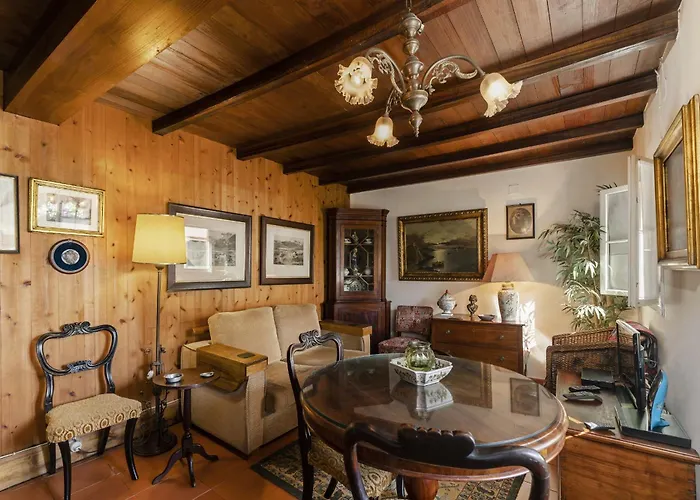 Quinta Florenca - By Wehost * Funchal